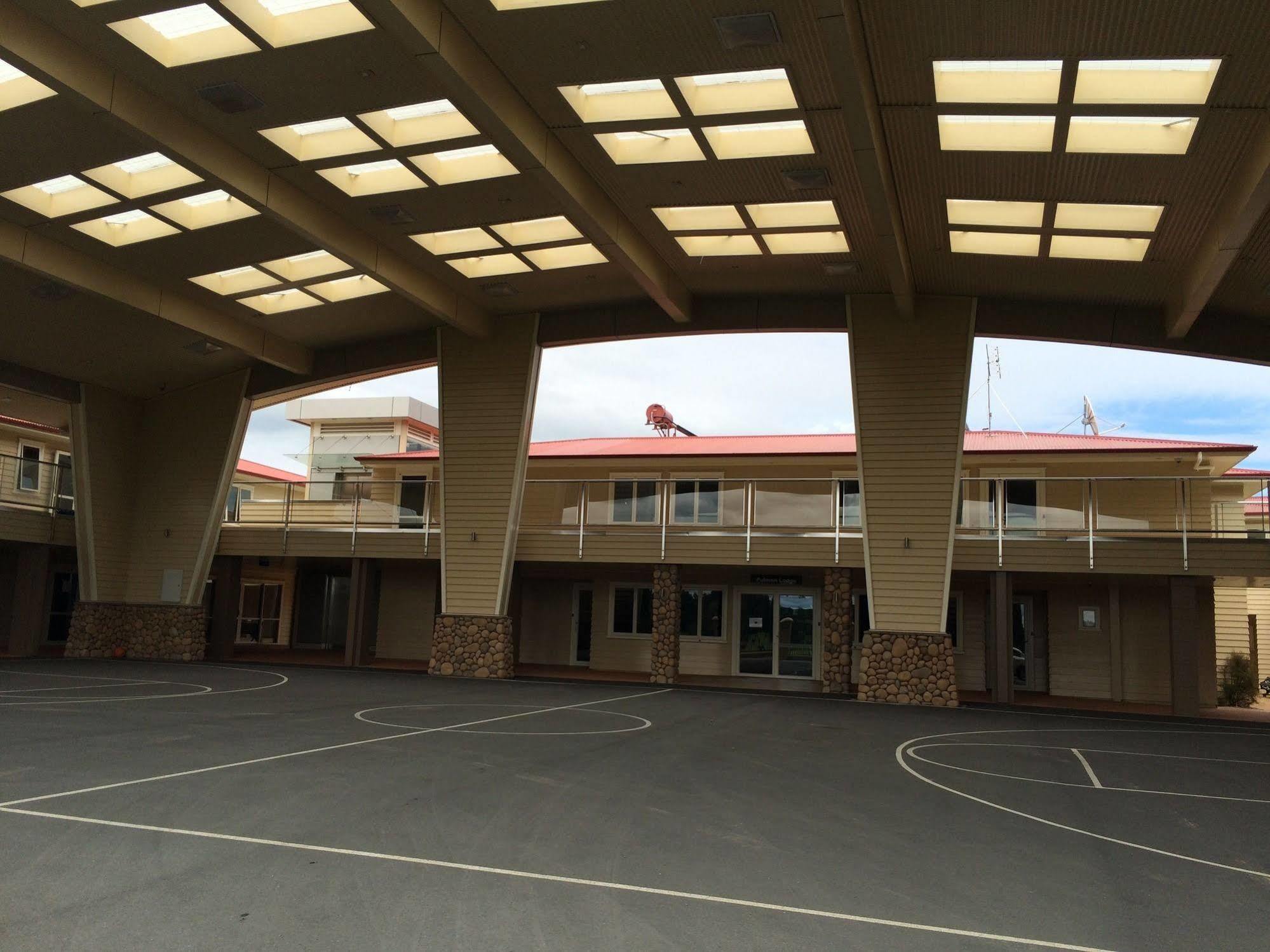 פאפאקורה Bruce Pulman Lodge מראה חיצוני תמונה